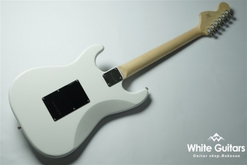 AFFINITY SERIES STRATOCASTER - Olynpic White